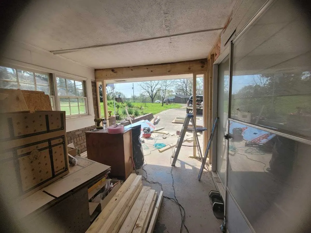 Air movers and dehumidifier for Drying & Dehumidification in Rosendale